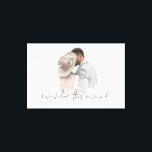 ロマンチックな瞬間を思い出して 写真 新婚夫婦 キャンバスプリント<br><div class="desc">ロマンチックな瞬間を思い出して 写真 新婚夫婦。 サンプル写真を、あなた自身が好きな横向きで高解像度のものと差し替えるだけでOK。 エレガントな筆記体で「この瞬間を思い出して」というロマンチックなメッセージが下部に表示されます。 必要に応じて、このテキストの色を編集で変更し、写真に合わせて調整できます。</div>