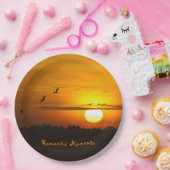 ロマンチックな瞬間クレーンの日の出の写真と文字 ペーパープレート (パーティー)