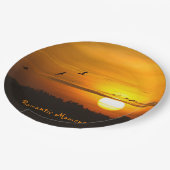 ロマンチックな瞬間クレーンの日の出の写真と文字 ペーパープレート (アングル)