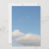 ロマンチックな空の白い雲の結婚式招待状 招待状 (裏面)