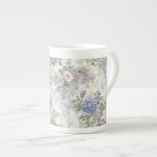 ロマンチックな紫とピンクの花 ボーンチャイナマグカップ