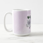 ロマンチックな紫と白の花 緑の葉 コーヒーマグカップ (左)