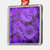ロマンチックな紫のバラのかわいらしバラの花束 メタルオーナメント (左)