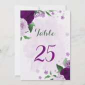 ロマンチックな紫色の花の緑のテーブル番号カード 招待状 (裏面)