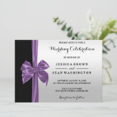 ロマンチックな絹の弓銀及び黒い結婚式 招待状 (スタンド正面)