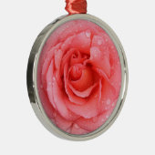 ロマンチックな赤いピンクのバラの水滴 メタルオーナメント (右)
