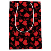 ロマンチックな赤と黒のハートパターン ミディアムペーパーバッグ (正面)