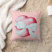 ロマンチックな赤の愛ハートと白い弓 クッション (ブランケット)