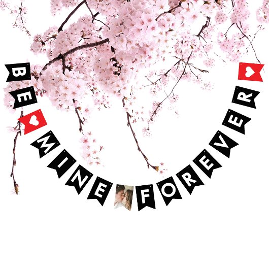 ロマンチックな赤の黒の結婚提案カップルの写真 バンティングフラッグ