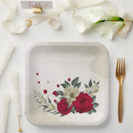 ロマンチックな赤淡い色のと黄色の花 ペーパープレート (ウェディング)