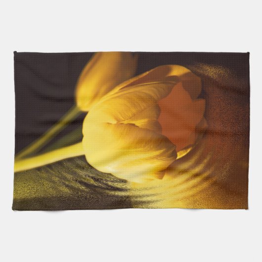 ロマンチックな黄色のチューリップ キッチンタオル (横)