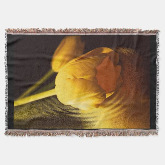 ロマンチックな黄色のチューリップ スローブランケット (正面)