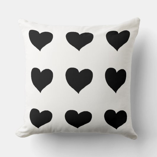 ロマンチックな黒いハート クッション (正面)