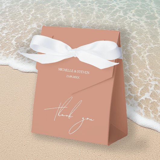 ロマンチックエレガントなテラコッタコーラルカリグラフィー フェイバーボックス