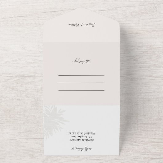 ロマンチックエレガントなピンクのレースの花 オールインワン招待状 (外側)