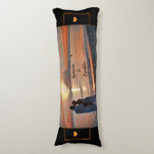 ロマンチックカリブのなカップルの夕日のパーソナライズ ボディピロー (正面縦)