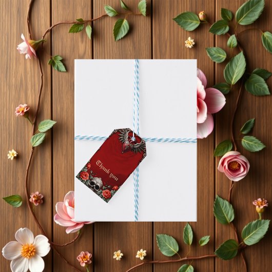 ロマンチックゴシックのアイコン:ハート、薔薇、骸骨。 ギフトタグ