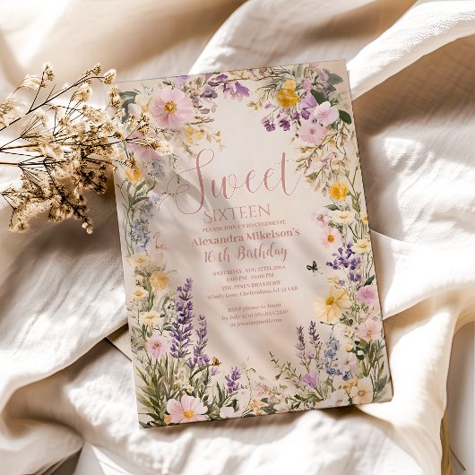 ロマンチックピンクパステルワイルドフラワーズスウィート16インビタティ 招待状
