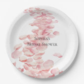 ロマンチックピンクローズ花びらフローラブライダルシャワー ペーパープレート (正面)