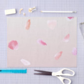 ロマンチックピンク赤面バラペタルフローラ 薄葉紙 (クラフト)