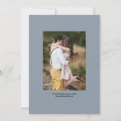 ロマンチックフローラダスティブルーフォト結婚ズ セーブザデート (裏面)