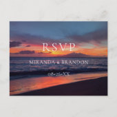 ロマンチックブルーサンセットビーチ結婚式RSVPポストカード ポストカード (正面)