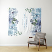 ロマンチックブルーフローラブライダルシャワーパーティー タペストリー (インサイチュ(横))