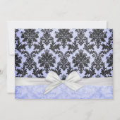 ロマンチックブルー赤面ダマスクRSVPカード 招待状 (裏面)