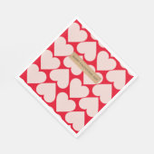 ロマンチックモダンな赤とピンクのハート スタンダードランチョンナプキン (角)