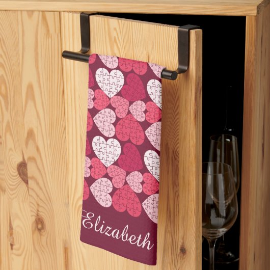 ロマンチックレッド&ピンクジグソーパズルハートパターン キッチンタオル (三つ折り)