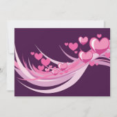ロマンチック抽象芸術ピンクハートデザインオンパープル 招待状 (正面)