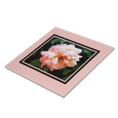 ロマンチック春牡丹イン淡い色のピーチ タイル (側面)