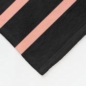 ロマンチック春牡丹イン淡い色のピーチ フリースブランケット (角)