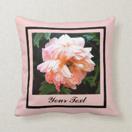 ロマンチック春牡丹イ淡い色のンピーチパーソナライズされた クッション