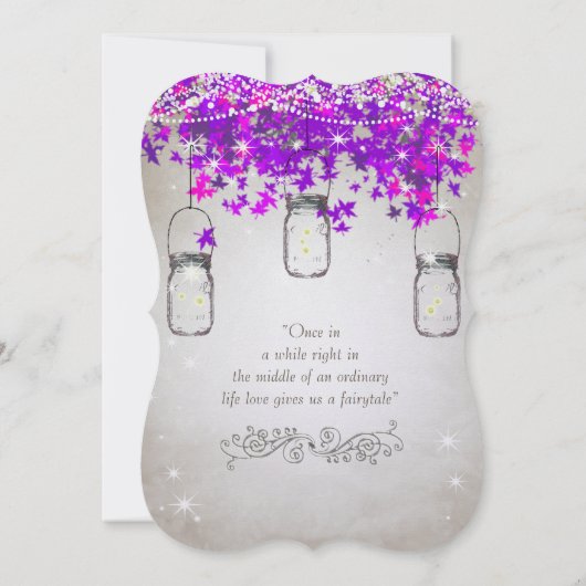 ロマンチック素朴なメイソンの瓶の輝く紫の木 招待状 (裏面)
