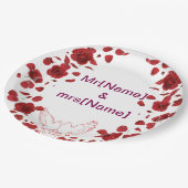 ロマンチック結婚なバラの紙プレートと名前をカスタムする ペーパープレート (アングル)