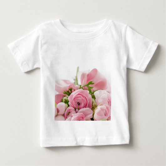 ロマンチック結婚な愛ソフトピンクの花束 ベビーTシャツ (正面)