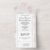 ロマンチック赤面ピンクローズ花びらフローラ結婚ズ オールインワン招待状 (内側)