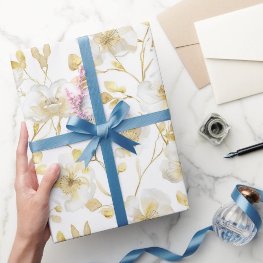 ロマンチック ゴールド ホワイト フラワーブライダルシャワー ラッピングペーパー (ギフト)