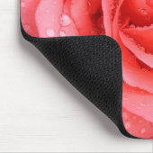 ロマンチック レッド ピンク ローズ ウォーター ドロップス マウスパッド (コーナー)