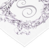 ロマンチック、ヴィンテージリース パーソナライズされた ミディアムテーブルランナー (コーナー)