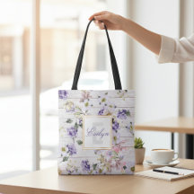 ロマンティックなルースチック パープル フローラル バーンワッド モノグラム