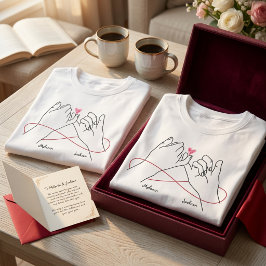 ロマンティックな名前リストのマッチングカップル記念日バレンタイン Tシャツ