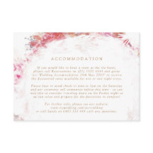 ロマンティックな春のピンクの花の宿泊施設