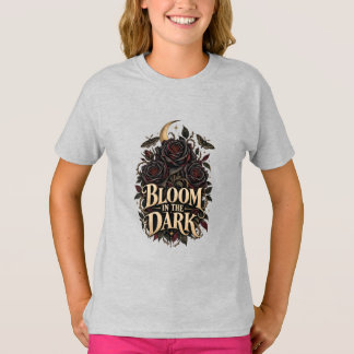 ロマンティックな水彩植物画フラワーデザイン Tシャツ