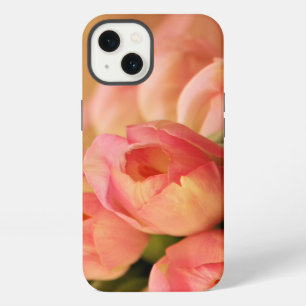 ロマンティック ピンク バタフライ チューリップ iPhone 13ケース