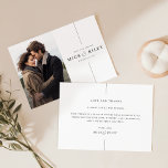 ロマンミニマルク写真結婚の サンキューカード<br><div class="desc">ロマン表現ム写真のサンキューカードに対しミニマルて心から感謝結婚の意を表す。このエレガントな結婚式のサンキューカードデザインスタイリッシュは、目的地と沿岸の結婚式に最適な黒と白の写真レイアウトを備えている。両面カードにはシンプルと洗練された「愛と感謝してい」メッセージが付いているため、お客様にシックでシックな方法を探すカップルに理想的な選択感謝してい肢となります。ミニマルデザインは、あなたの写真で撮影された特別な瞬間を強調し、永続的な印象を作り出す。シンプルさと贅沢の融合を鑑賞する人のために作られたこのサンキューカードは、クラスであなたの感謝を伝える。</div>