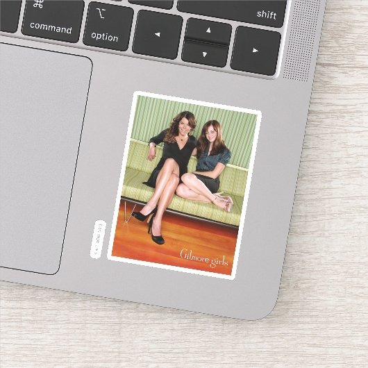 ロレリ&ロリーシッティングオンソファポートレート シール (詳細)