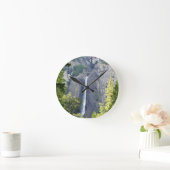 ロワーヨセミテ滝、ヨセミテ国立公園(CA) ラウンド壁時計 (ホーム)