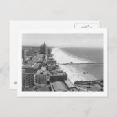 ロングビーチ、カリフォルニアの海岸線とビーチ ポストカード (正面/裏面)